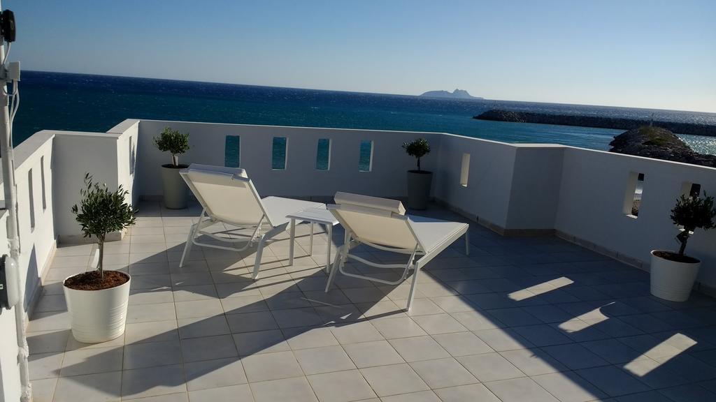 Appartement Golden Sun à Kokkinos Pirgos Extérieur photo